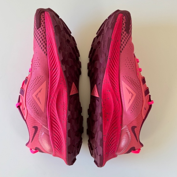 NIB NIKE React Pegasus Trail 3 Running Shoes Size 8.5 PINK - Picture 10 of 16
